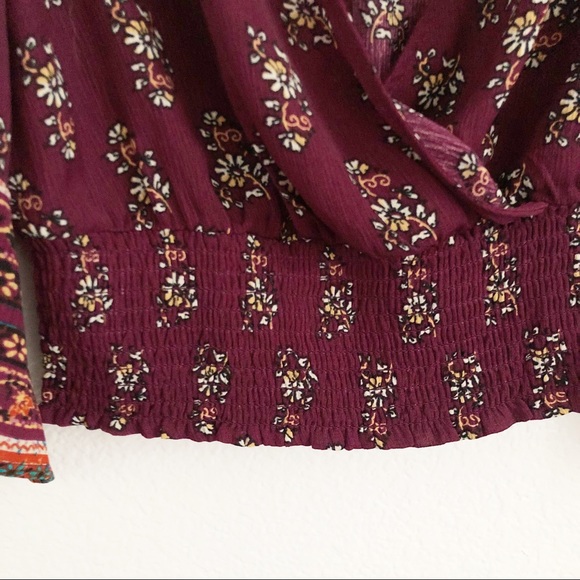 Twine & String bell sleeve floral top - Picture 7 of 10